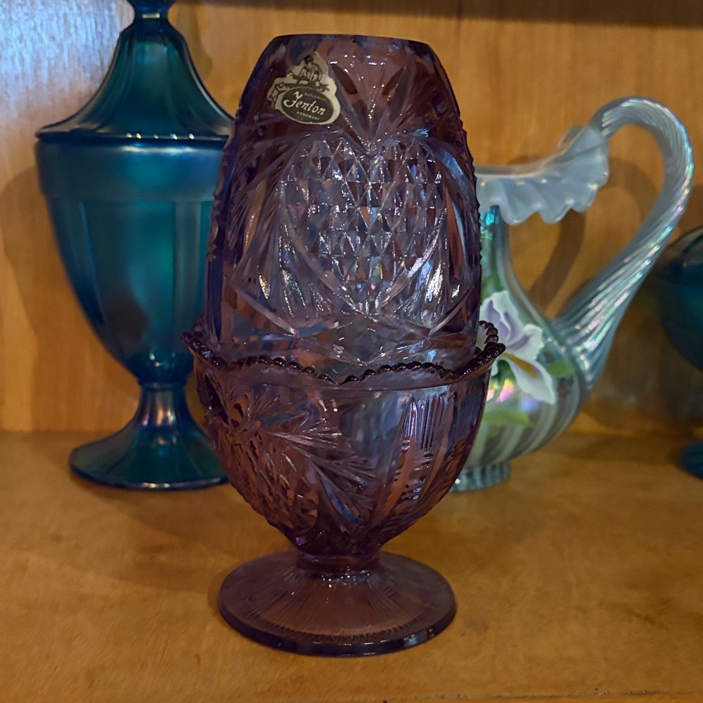Fenton Pineapple & Hearts embossed glass fairy lamp amethyst purple wisteria 💜💜 - Picture 2 of 7
